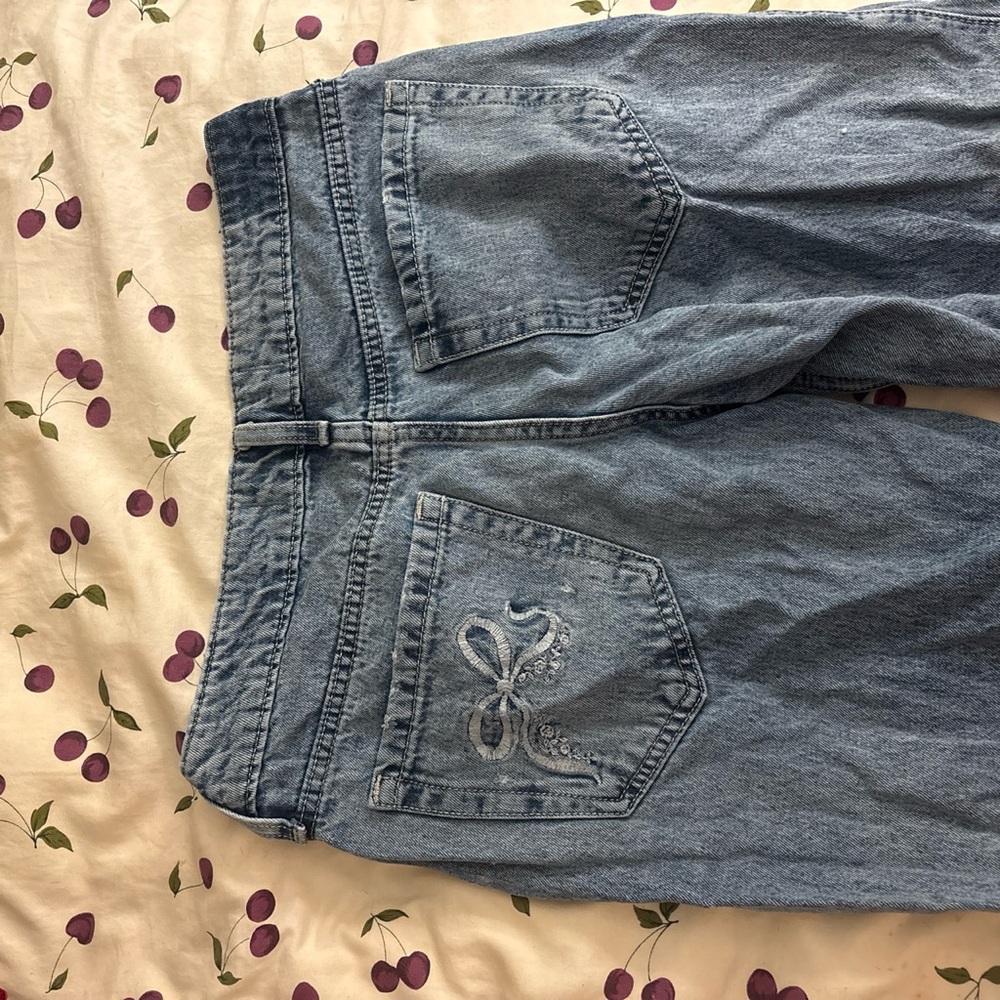 Hollister Light Blue Embroidered Back-Pocket Jeans